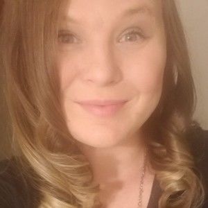 Meet your Posher, Alicia